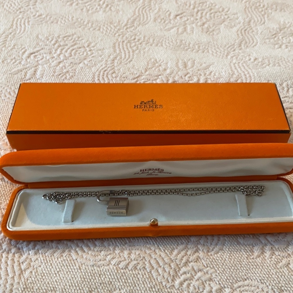 Hermes sterling silver necklace
